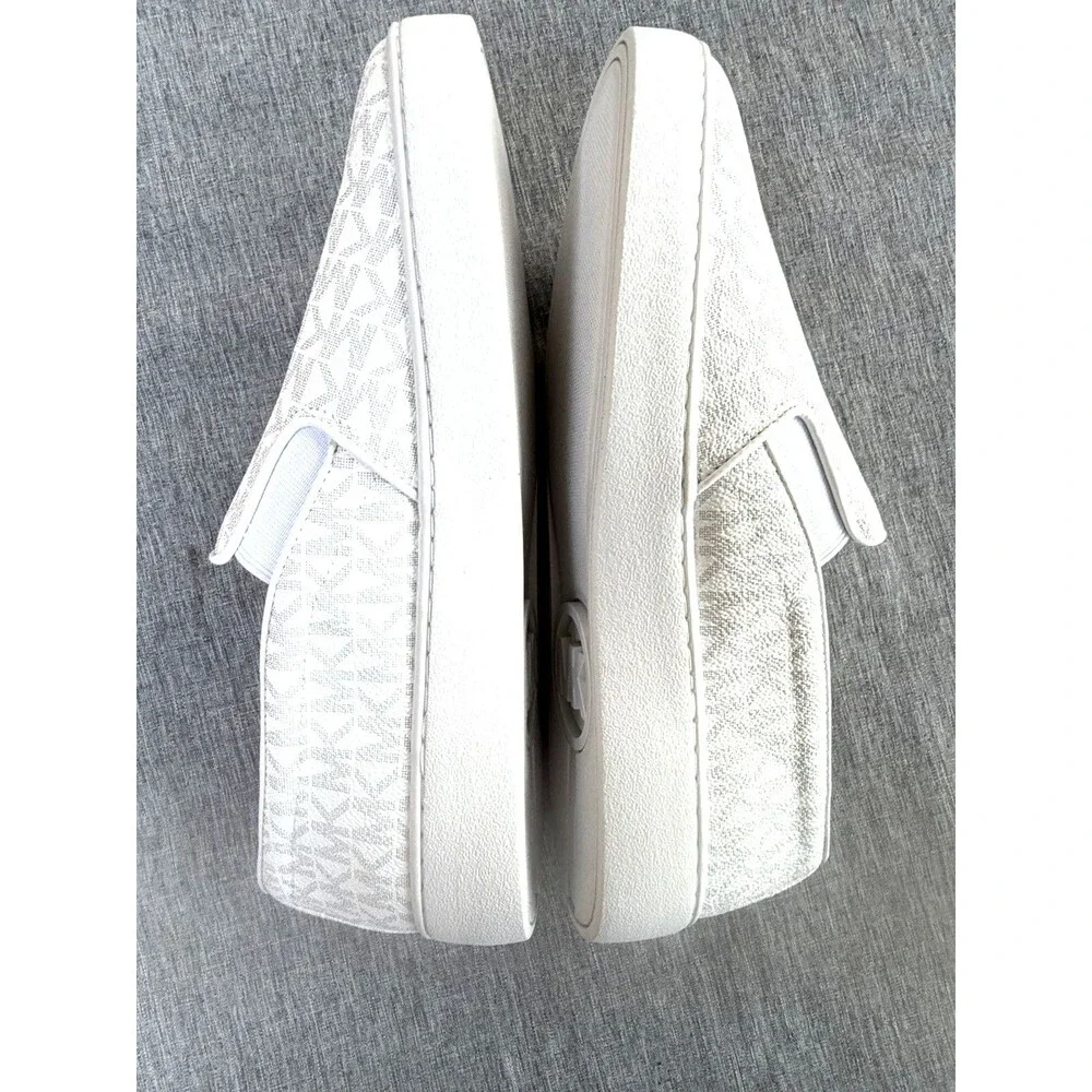 Michael Kors Keaton Slip On Sneakers Womens 9.5 M White Logo Low Top EUC!